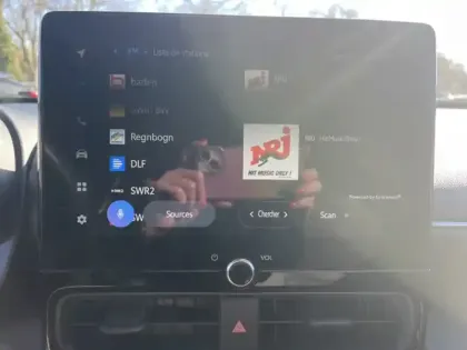 Photo 11 Toyota Yaris Hybride 116h Design