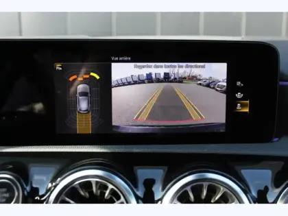 Photo 16 Mercedes Classe A 200 d AMG Line