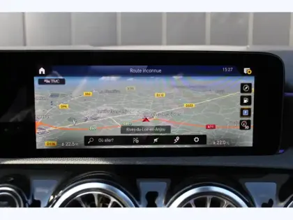 Photo 15 Mercedes Classe A 200 d AMG Line