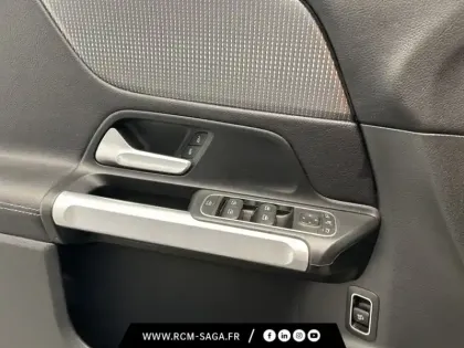 Photo 12 Mercedes GLB 200 Progressive Line