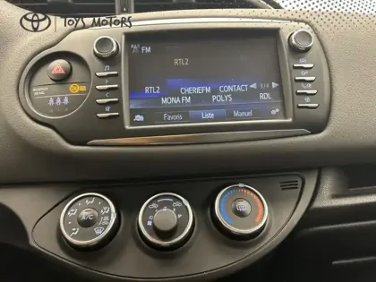 Photo 19 Toyota Yaris 70 VVT-i France