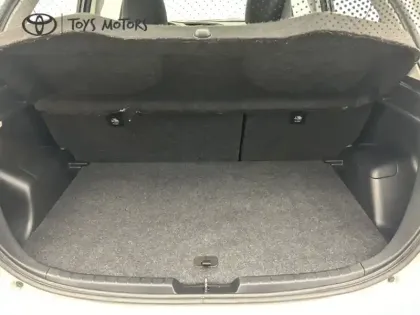 Photo 11 Toyota Yaris 70 VVT-i France