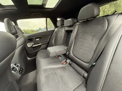 Photo 23 Mercedes Classe C 300 de Hybrid EQ AMG Line