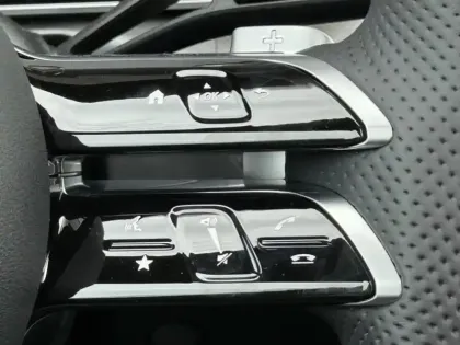 Photo 27 Mercedes Classe C 300 de Hybrid EQ AMG Line