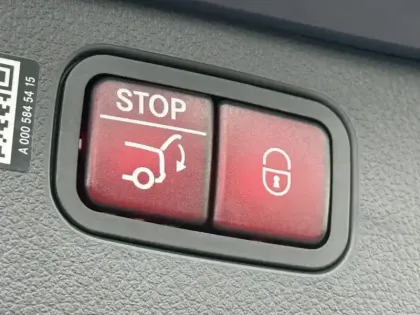 Photo 21 Mercedes Classe C 300 de Hybrid EQ AMG Line