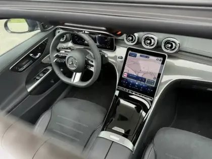 Photo 20 Mercedes Classe C 300 de Hybrid EQ AMG Line