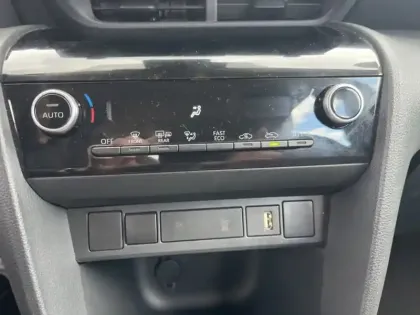 Photo 20 Toyota Yaris Hybride 1.5 HYBRID 116H DYNAMIC AUTO