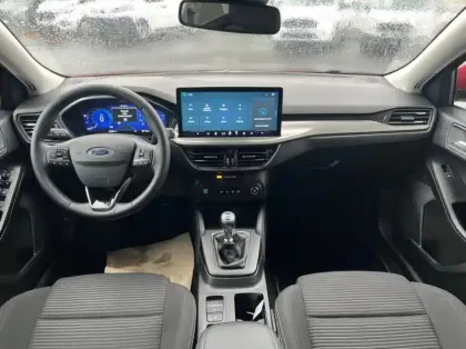 Photo 26 Ford Focus Gén. IV Ph1 Titanium X Business 5