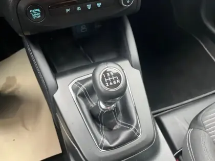 Photo 31 Ford Focus Gén. IV Ph1 Titanium X Business 5