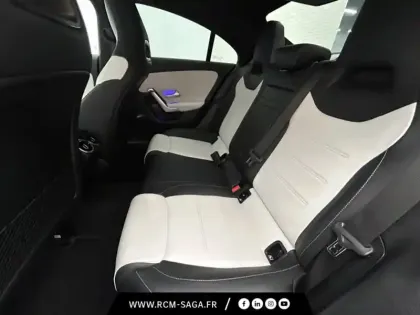 Photo 21 Mercedes CLA Coupé 200 d AMG Line