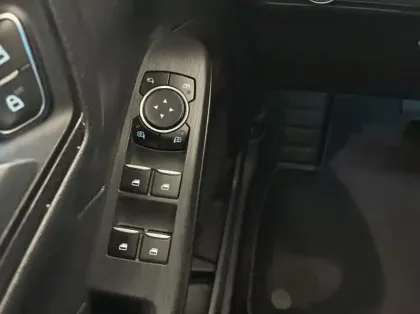 Photo 23 Ford Kuga Gén. III Ph1 ST-Line Business 5