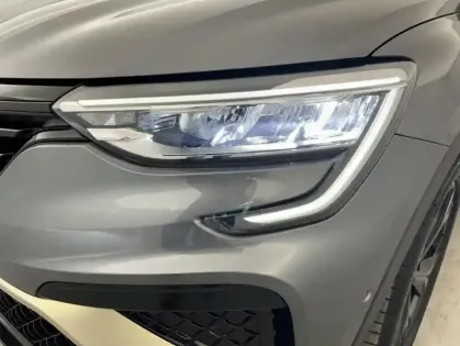 Photo 23 Renault Arkana E-Tech hybride 145 22 Engineered 5p