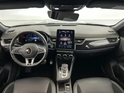 Photo 26 Renault Arkana E-Tech hybride 145 22 Engineered 5p