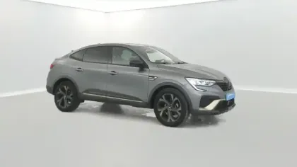 Photo 6 Renault Arkana E-Tech hybride 145 22 Engineered 5p