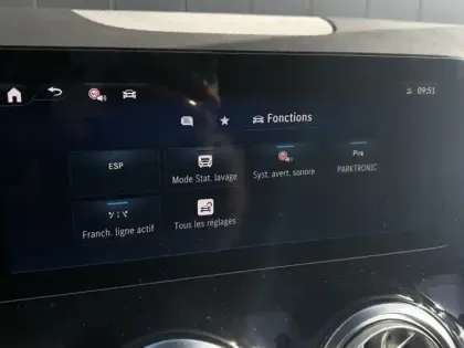 Photo 18 Mercedes Classe B 200 d AMG Line