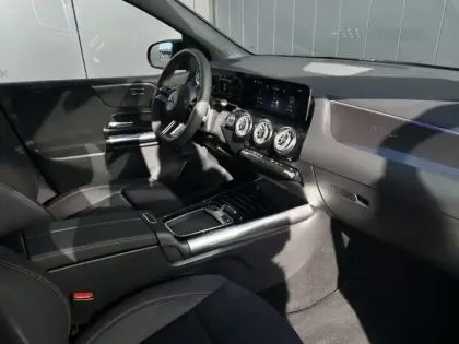 Photo 26 Mercedes Classe B 200 d AMG Line