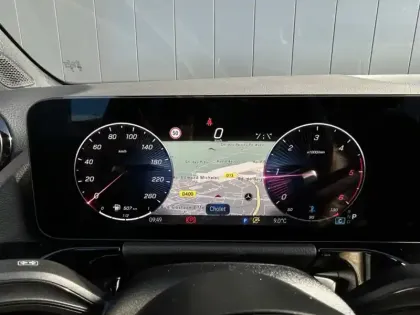 Photo 14 Mercedes Classe B 200 d AMG Line