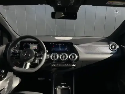 Photo 7 Mercedes Classe B 200 d AMG Line