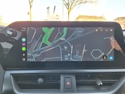 Photo 21 Lexus UX 300h 2WD Le HYBRIDE MC TO TECH