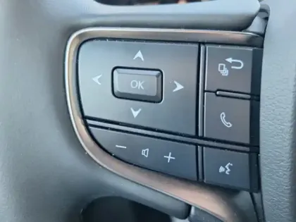 Photo 22 Lexus UX 300h 2WD Le HYBRIDE MC TO TECH