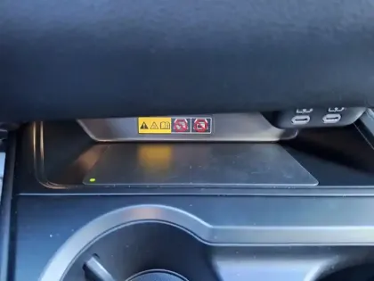 Photo 32 Lexus UX 300h 2WD Le HYBRIDE MC TO TECH