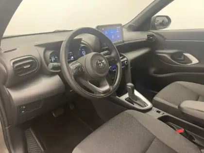 Photo 17 Toyota Yaris Hybride 1.5 116H DESIGN