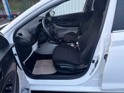 Photo 9 Hyundai I20 1.0 T-GDi 100ch Hybrid Creative