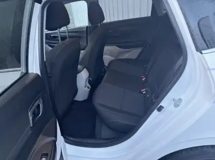 Photo 8 Hyundai I20 1.0 T-GDi 100ch Hybrid Creative