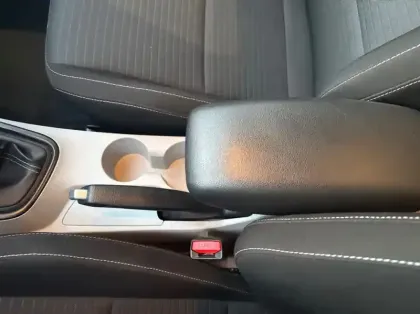 Photo 18 Hyundai I20 1.0 T-GDi 100ch Hybrid Creative