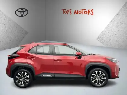 Photo 7 Toyota Yaris Hybride 1.5 HYBRID 116H / DESIGN CARGO