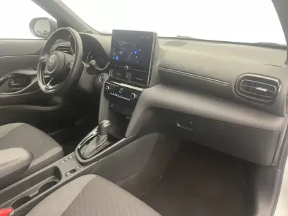 Photo 30 Toyota Yaris Hybride 1.5 HYBRID 116H / DESIGN CARGO