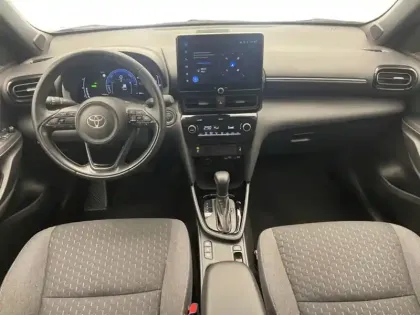 Photo 16 Toyota Yaris Hybride 1.5 HYBRID 116H / DESIGN CARGO