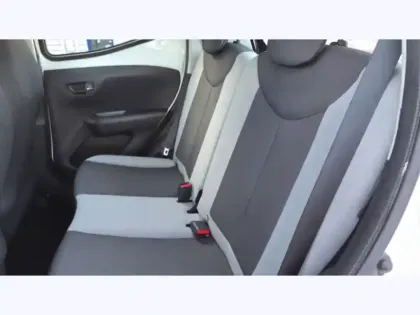 Photo 15 Toyota Aygo 1.0 VVT-i x-play 69 ch BVA5