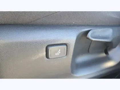 Photo 9 Toyota C-HR 1.8 Hybride 122 Dynamic Business