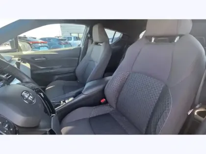 Photo 8 Toyota C-HR 1.8 Hybride 122 Dynamic Business