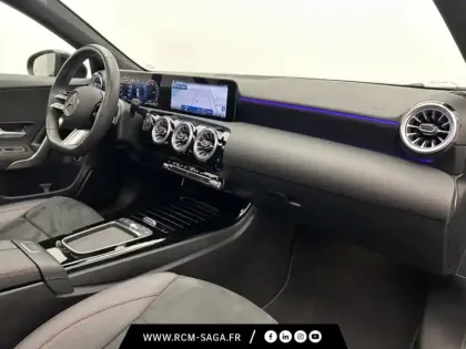 Photo 24 Mercedes Classe A 250 e Hybrid EQ AMG Line
