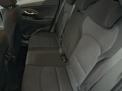 Photo 8 Hyundai I30 SW 1.0 T-GDi 120ch Hybrid 48V Creative DCT-7