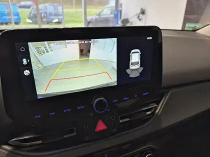 Photo 14 Hyundai I30 SW 1.0 T-GDi 120ch Hybrid 48V Creative DCT-7