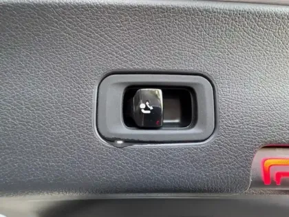 Photo 22 Mercedes Classe GLC 220 d 4MATIC AMG Line