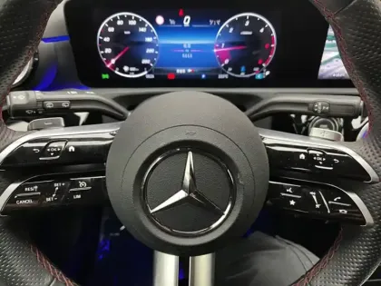 Photo 14 Mercedes Classe A Gén. IV (W177) Ph2 AMG Line 5