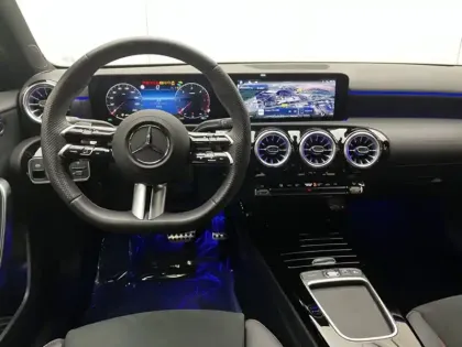 Photo 19 Mercedes Classe A Gén. IV (W177) Ph2 AMG Line 5