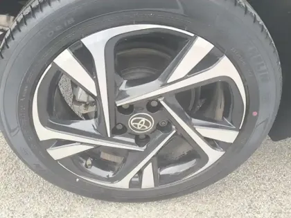 Photo 13 Toyota C-HR Hybrid Edition 1.8 122 ch