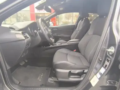 Photo 18 Toyota C-HR Hybrid Edition 1.8 122 ch