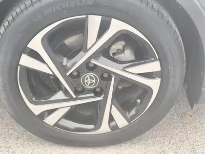 Photo 14 Toyota C-HR Hybrid Edition 1.8 122 ch