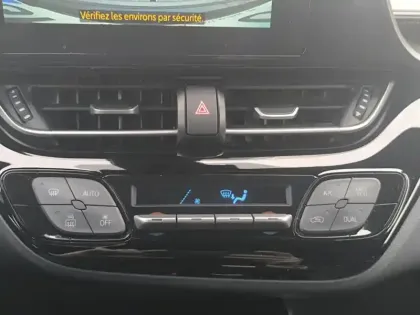 Photo 24 Toyota C-HR Hybrid Edition 1.8 122 ch