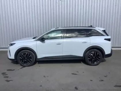 Photo 7 Peugeot 5008 Nouveau Hybrid 145 ch e-DCS6 Allure