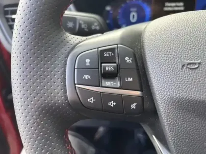 Photo 14 Ford Kuga  2.5 Duratec 190ch FHEV E85 ST-Line X BVA