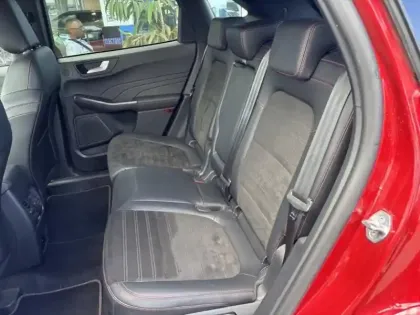 Photo 9 Ford Kuga  2.5 Duratec 190ch FHEV E85 ST-Line X BVA