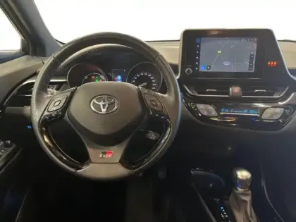Photo 11 Toyota C-HR  2.0 Hybride 184ch GR Sport E-CVT