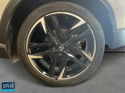 Photo 8 Toyota C-HR  2.0 Hybride 184ch GR Sport E-CVT